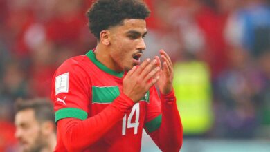 غياب المهاجم المغربي أبو خلال عن الملاعب لعدة أشهر