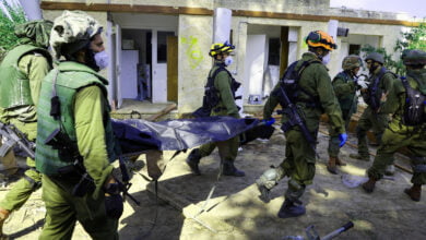 تواصل إسرائيل دفن قتلى عملية 'طوفان الأقصى' وتشييع عسكريين سقطوا في المواجهات البرية