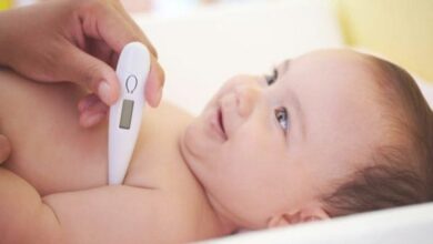 من أين تقيس حرارة الطفل؟