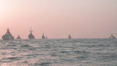 النشاط البحري الإيراني في البحر الأحمر: هل هو استعراض للقوة أم ردع للتهديدات الغربية؟