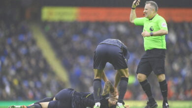 تكرار الأخطاء الكارثية للحكام في الدوري الإنجليزي لماذا ؟