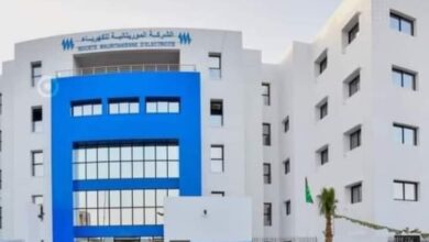 اعتذار شركة "صوملك" عن انقطاع التيار الكهربائي في ضواحي نواكشوط