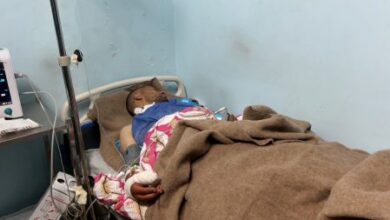 تفاقم الخطر في مستشفى ناصر والاحتلال يحتجز عددا من طواقمه ومرضاه