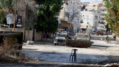 الاحتلال يدهم منزل طفل بسلفيت رصده يحمل بندقية بلاستيكية