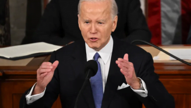 بايدن يقر حزمة تمويل بـ1.2 تريليون دولار لتجنب الإغلاق الحكومي