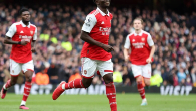 ساكا نجم أرسنال يعادل رقم محرز وصلاح في البريميرليغ