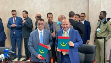 تسليم دراسة جدوى مشروع الهيدروجين الأخضر إلى حكومة موريتانيا