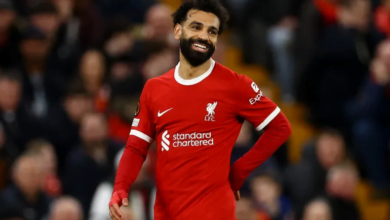 كلوب يشيد بصلاح استثنائي ولاعب من الطراز العالمي