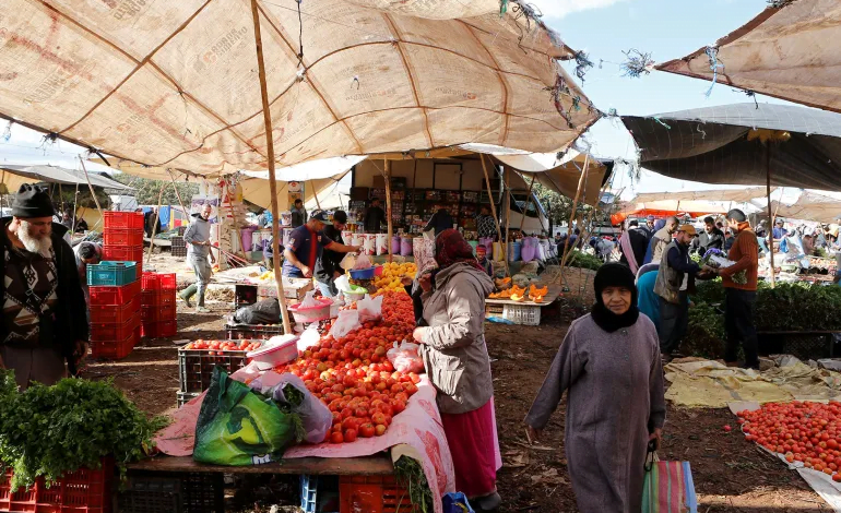 المواد الغذائية ترفع التضخم بالمغرب إلى 2.4%