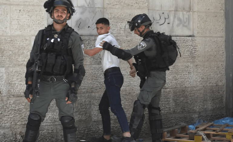 الاحتلال يوسع حملته شمالي الضفة ويحتجز جثماني شهيدين