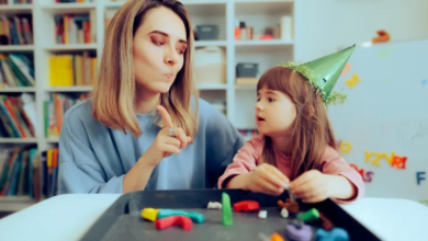 انحراف العمود الفقري لدى الأطفال: أسبابه وطرق علاجه