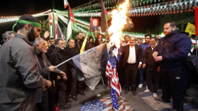 هجوم القنصلية الإيرانية بدمشق واشنطن تتنصل وإسرائيل تتحسب وطهران تدوّل