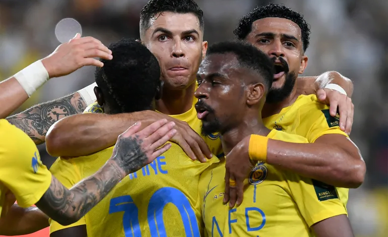 النصر يلاقي الهلال في نهائي كأس ملك السعودية