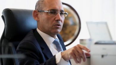 محافظ بنك إسرائيل يلمح لفرض ضرائب جديدة مع استمرار الضغوط المالية