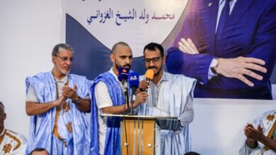 الوزير السابق إسماعيل ولد الشيخ أحمد ينظم تظاهرة سياسية بمقاطعة واد الناقة دعمًا للمترشح ولد الشيخ الغزواني