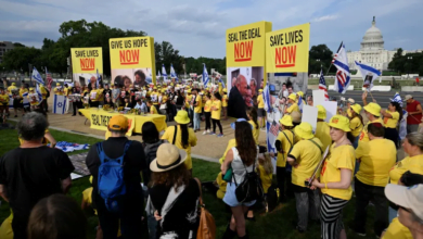 هآرتس: نتنياهو منفتح على صفقة أسرى لكن في التوقيت المناسب له