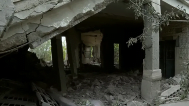 إسرائيل تقصف البقاع وتتوعد حزب الله ولبنان يحذر من حرب إقليمية