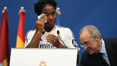 البرازيلي إندريك يبكي أثناء تقديمه لاعبا لريال مدريد