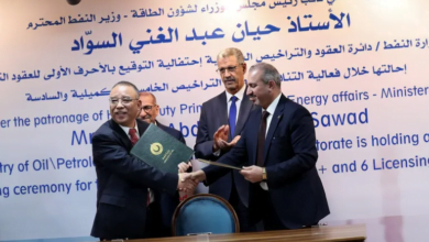 العراق يوقع عقوداً لتطوير 13 رقعة استكشافية وحقلاً نفطياً لزيادة إنتاج الغاز والنفط