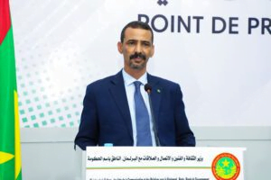 وزير الثقافة: الدولة منفتحة على جميع المطالب المشروعة