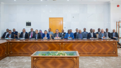 رئيس الجمهورية يدعو الامناء العامين الي تقريب الإدارة و مواجهة الظواهر المتنافية مع المال العام