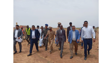 وزير الإسكان يزور مشروع بناء المستشفى الجهوي بألاك ويصدر تعليمات لتسريع الأشغال