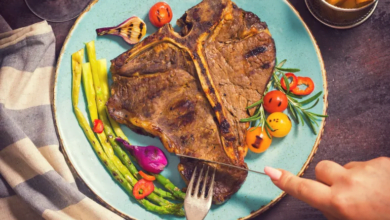 فوائد ومخاطر اللحوم على البشرة: الاعتدال هو المفتاح
