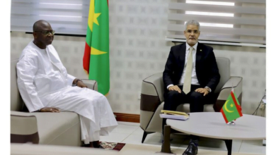وزير الاقتصاد الموريتاني يلتقي بالممثل المقيم للبنك الدولي لمناقشة تعزيز التعاون