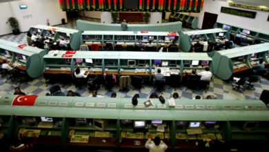 الأسهم التركية تحت ضغط: تراجع حاد وسط ارتفاع الفائدة واستمرار التضخم