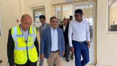 وزير النقل: سنأخذ إجراءات قانونية ضد منفذي المشاريع المتأخرة