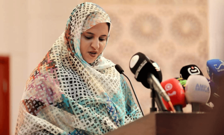 وزارة العمل الاجتماعي والطفولة والأسرة تحتفل باليوم العالمي للغة الإشارة وتدعم حقوق فئة الصم
