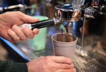 أداة محمولة مبتكرة للكشف عن البلاستيك في الأطعمة والمشروبات بسرعة وتكلفة منخفضة