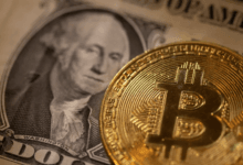 البيتكوين تسجل أعلى مستوى في ثلاثة أشهر والدولار يعزز مكاسبه مع اقتراب الانتخابات الأميركية