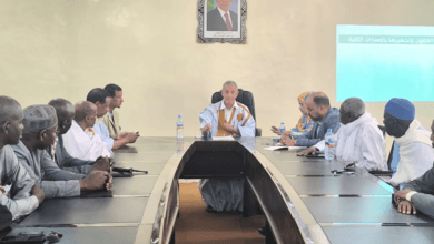 النائب و العمدة يجتمع بمديري المدارس الأساسية و رؤساء مكاتب الآباء