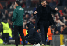 فان نيستلروي ينهي مهمته كمدرب مؤقت لمانشستر يونايتد وسط رغبة اللاعبين في بقائه