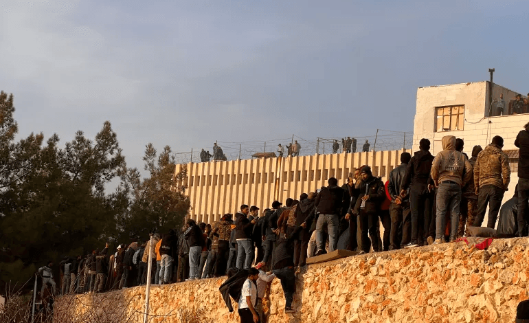 محامية تركية تطالب بمحاكمة دولية للمسؤولين عن جرائم سجن صيدنايا السوري