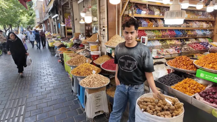 الحصار البحري الأمريكي يضغط على الاقتصاد الإيراني: ارتفاع الأسعار وتراجع التجارة رغم استمرار تدفق السلع