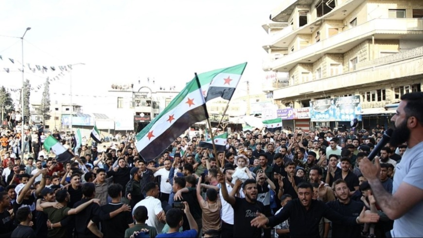 تحول أولويات السوريين بعد سقوط النظام.. بين ضغوط المعيشة وأهداف الثورة