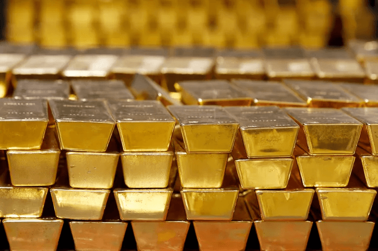 الذهب يتجه لخسارة أسبوعية تتجاوز 3% مع صعود الدولار وعوائد السندات الأمريكية